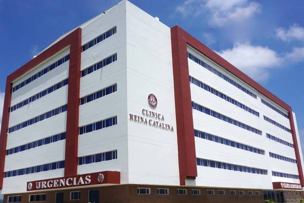 Edificio de Clínica Reina Catalina
